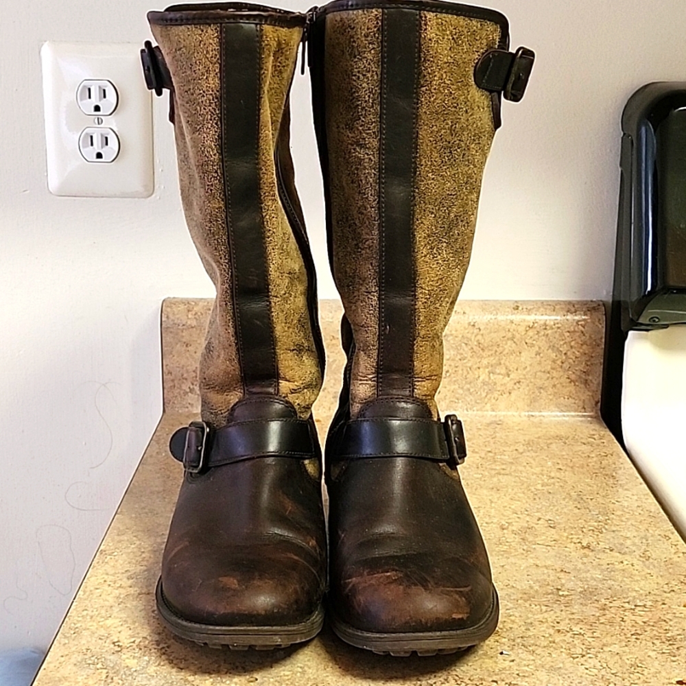 Ugg Chancery Boots
